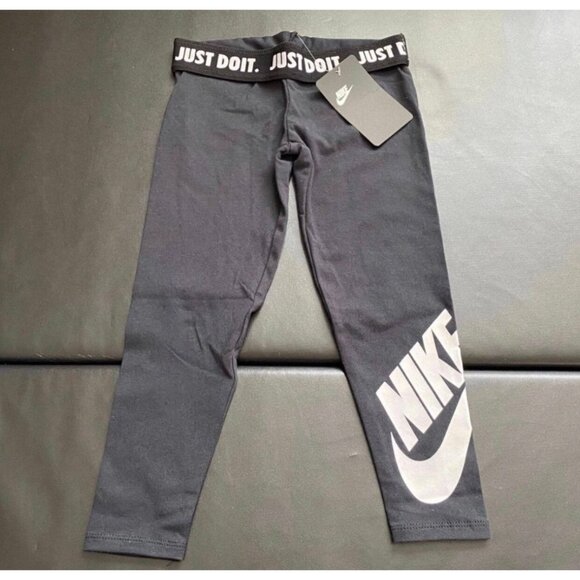 NWT Nike Leggings & Tee Set Girls Size 6 - Picture 3 of 3